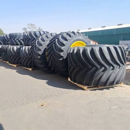 OTR Earthmover, Loader & Grader